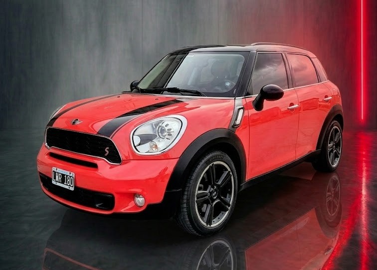 MINI Cooper S Countryman 2012, unidad de Bunker Garage