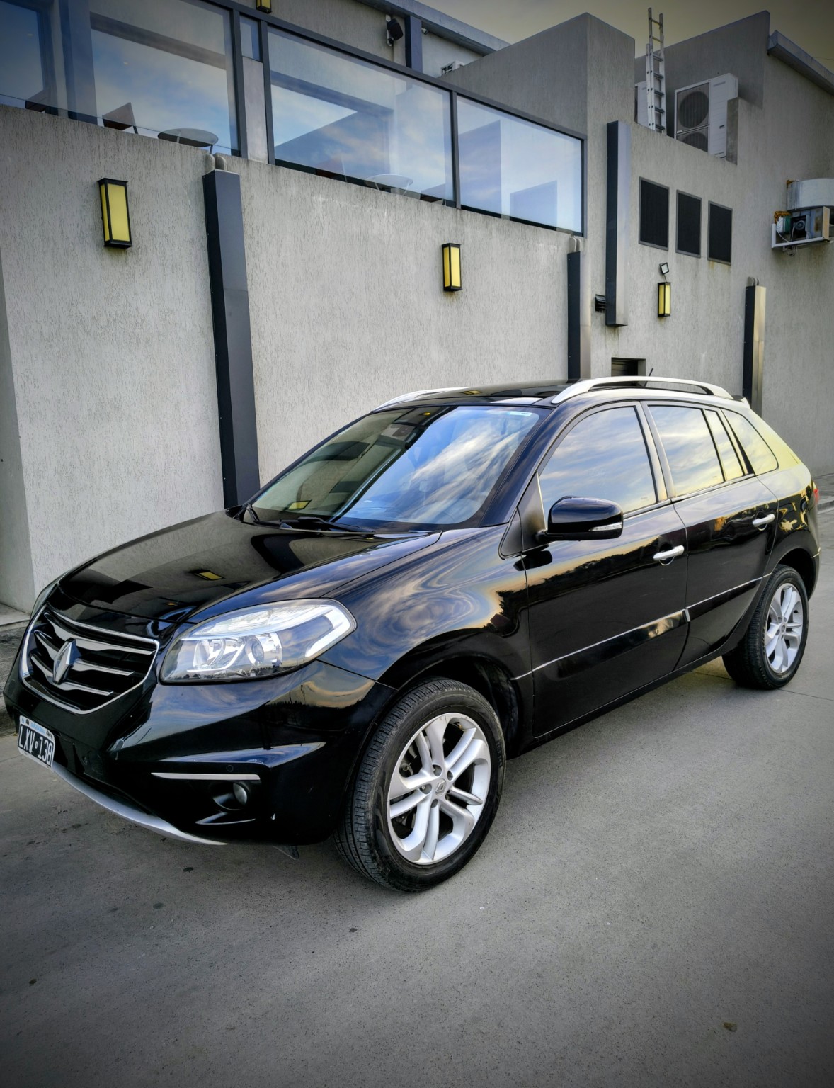 Renault Koleos Privilege CVT 4WD 2012, vehículo vendido por Bunker Garage